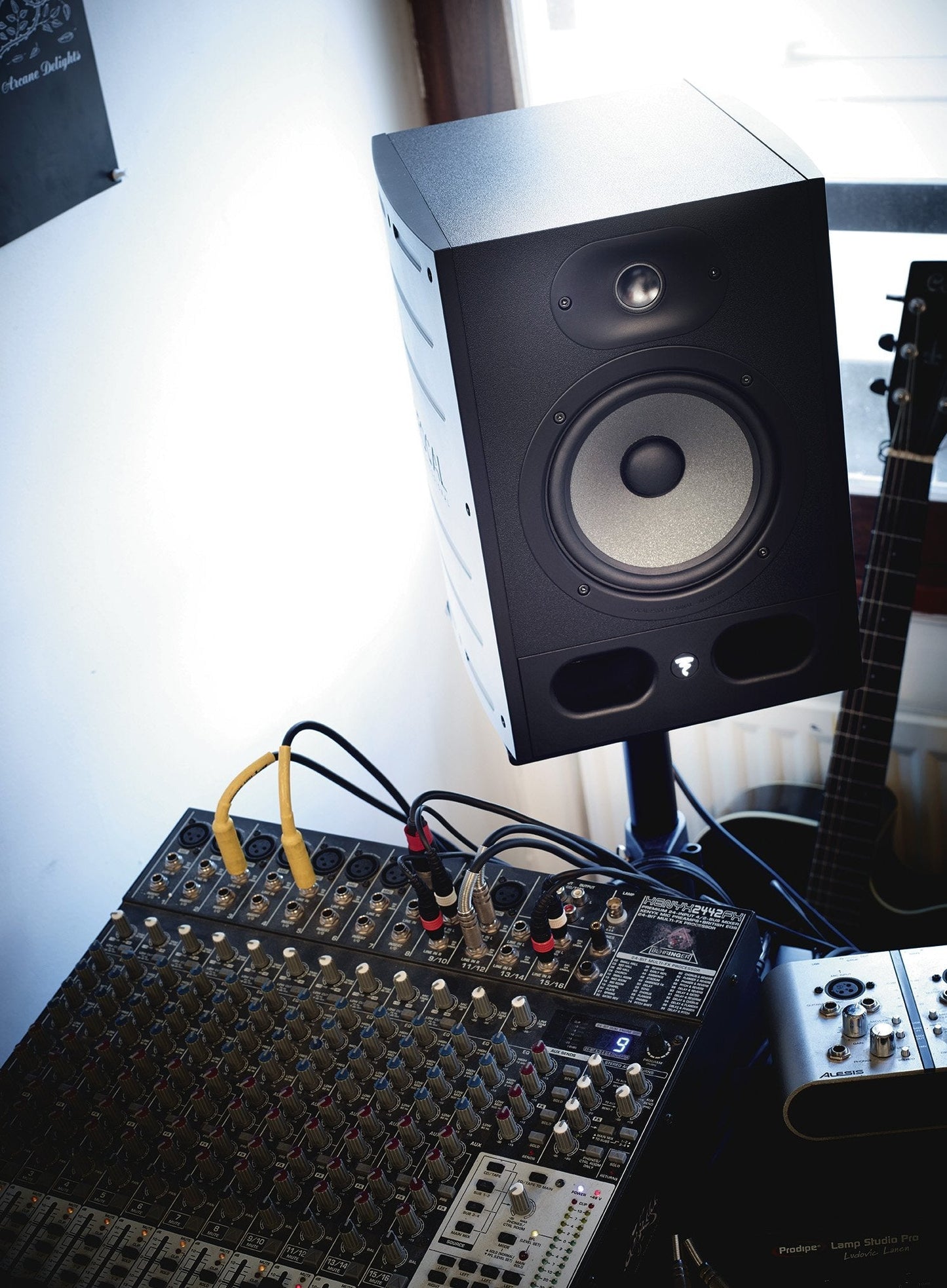 Alpha 65 Focal Monitor Profesional de Audio - klibtech