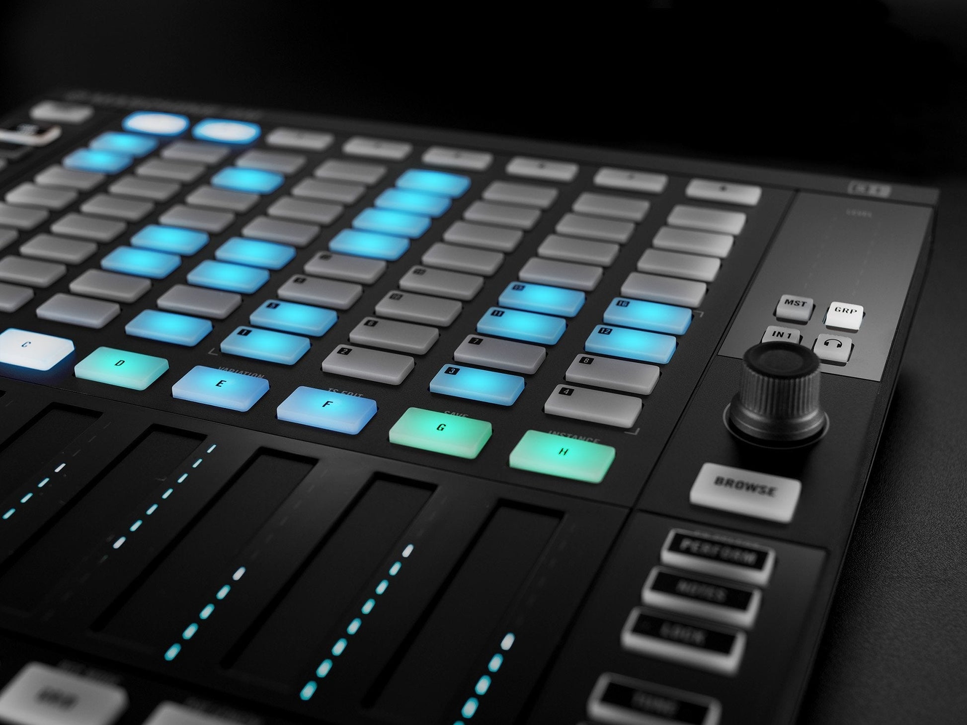 Maschine Jam Native Instruments Controlador de Audio - klibtech