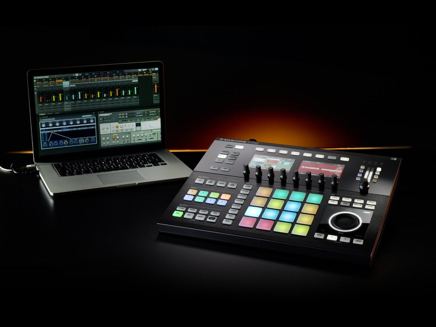 Maschine Studio Black Native Instrument Controlador de Audio - klibtech