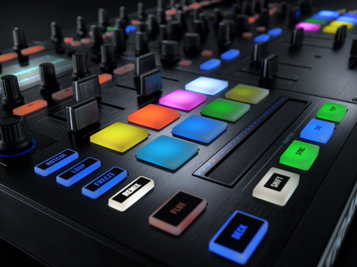 Traktor Kontrol S8 Native Instruments Controlador para DJs - klibtech
