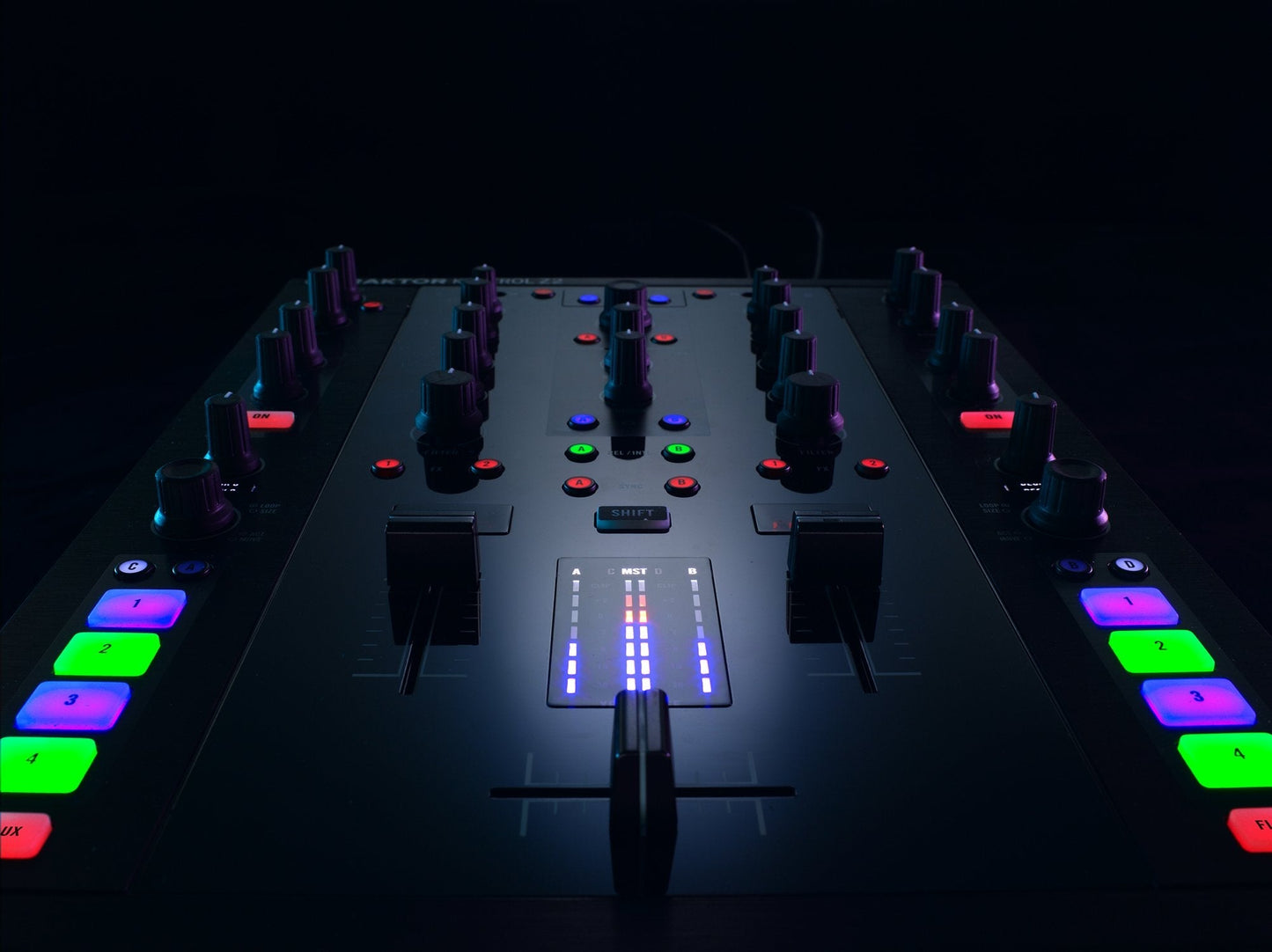 Traktor Kontrol Z2 Native Instruments Mezclador de Audio - klibtech